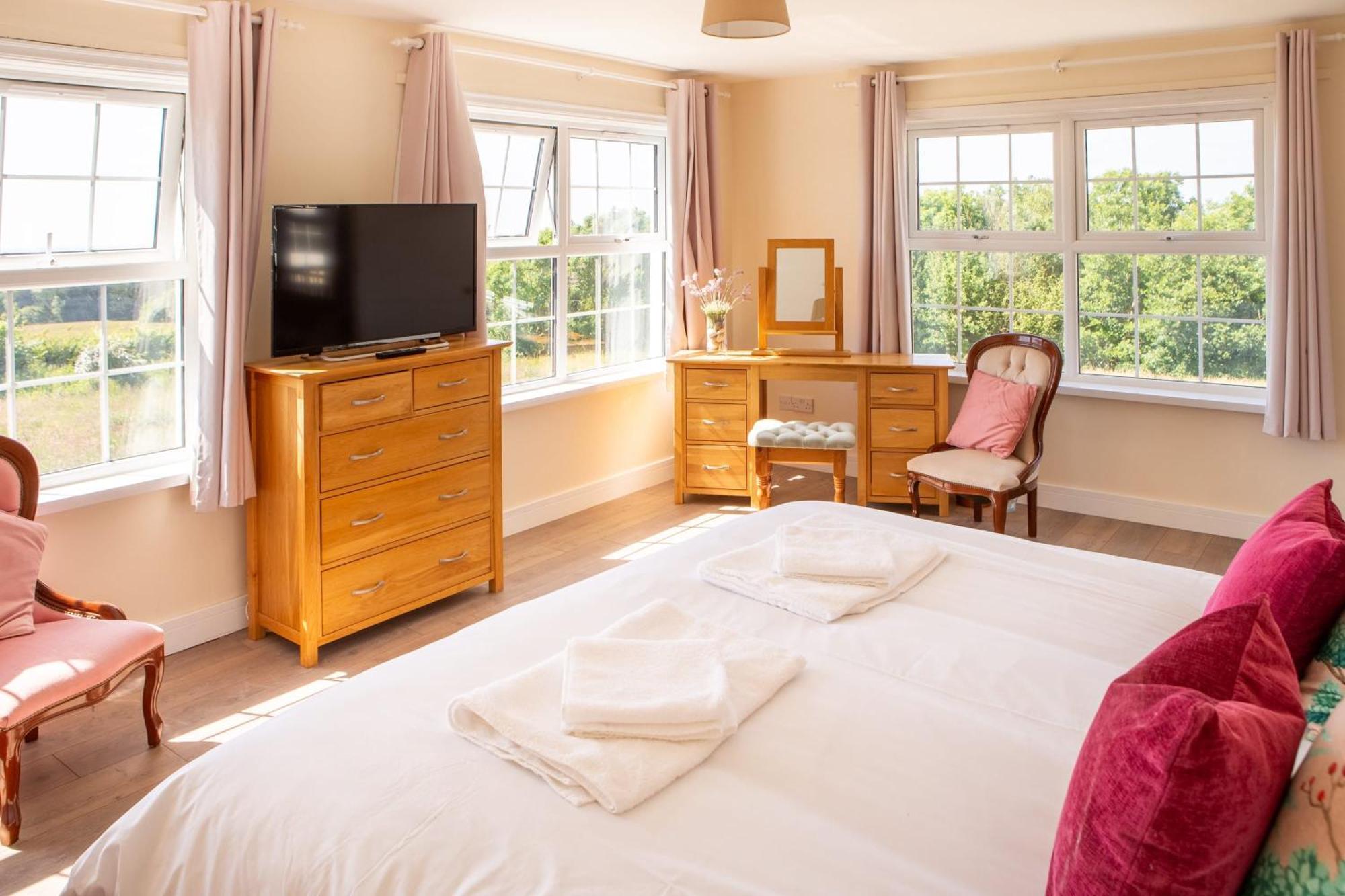 Stunning 6 Bedroom Cottage Near Cornish Coast Bude Exterior photo