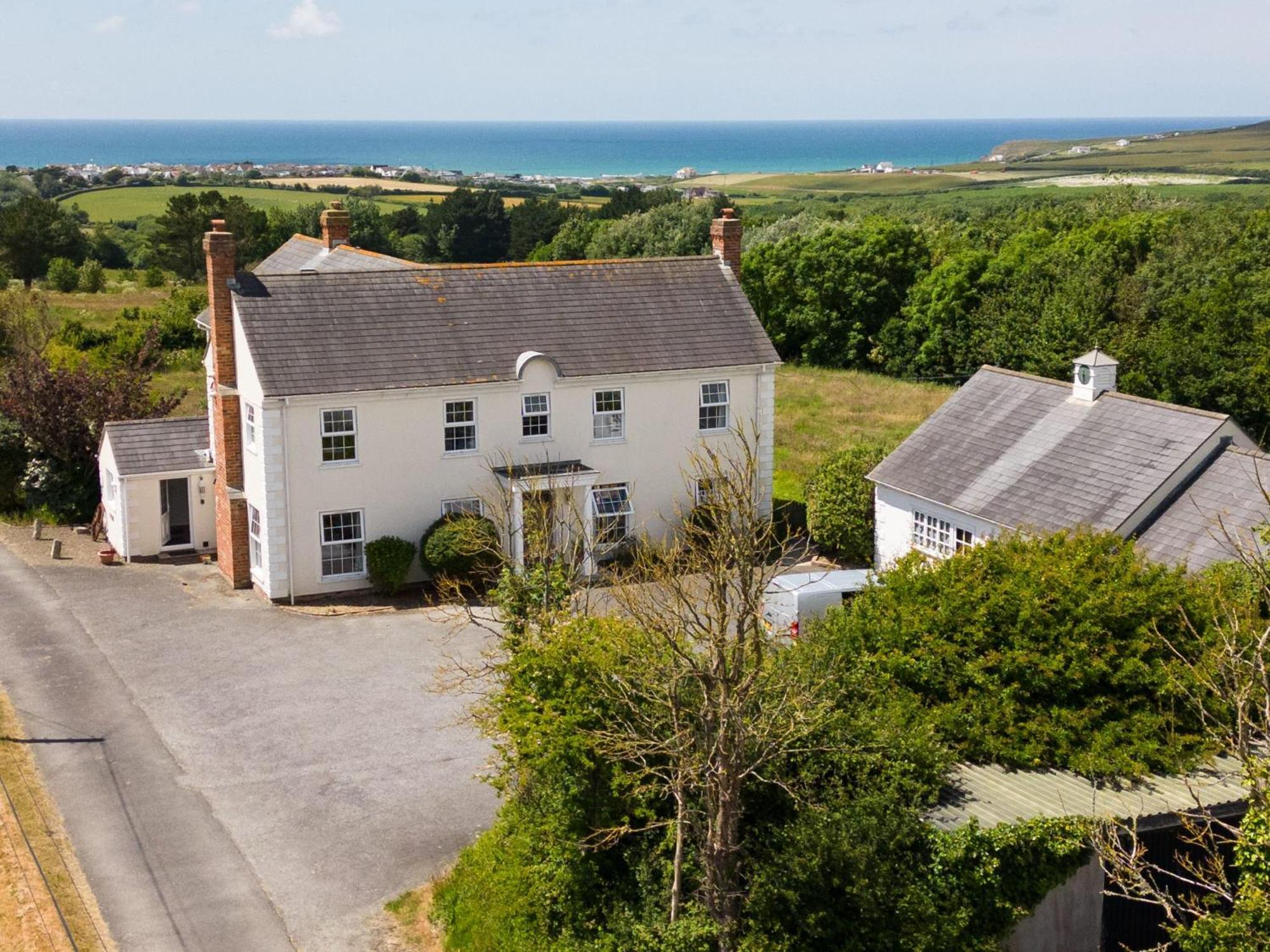 Stunning 6 Bedroom Cottage Near Cornish Coast Bude Exterior photo