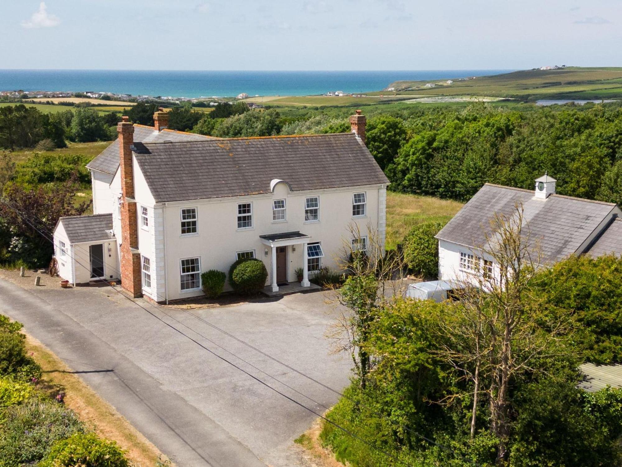 Stunning 6 Bedroom Cottage Near Cornish Coast Bude Exterior photo